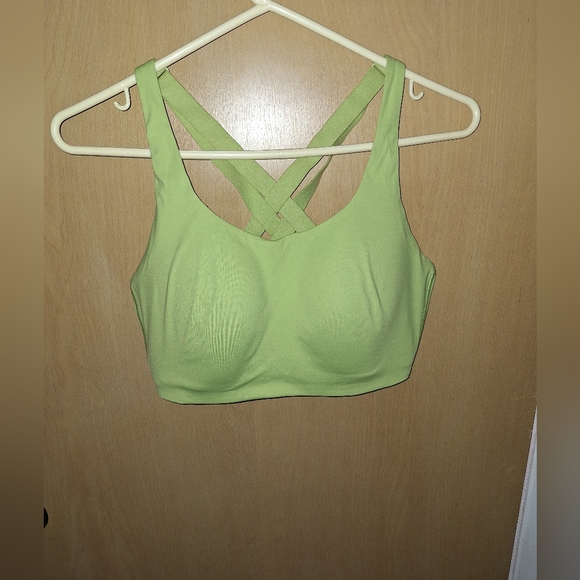 Lululemon Green Sports Bra Size 38D - Picture 1 of 4